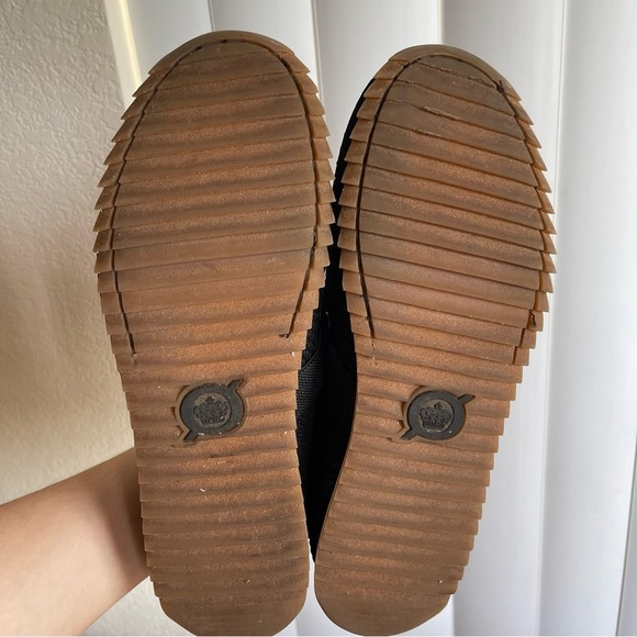 Born Newbury Slip-On Sneaker Black Size 10 - Picture 12 of 16